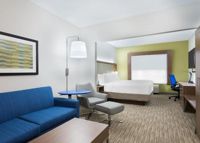 Express & - Airport East By Ihg Hotel Columbus
