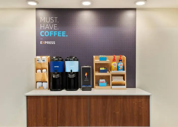 Express & - Airport East By Ihg 3* Columbus