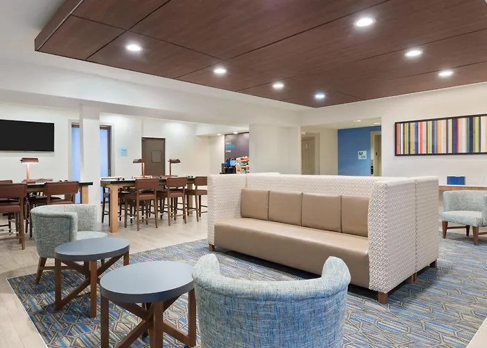 Express & - Airport East By Ihg 3* Columbus